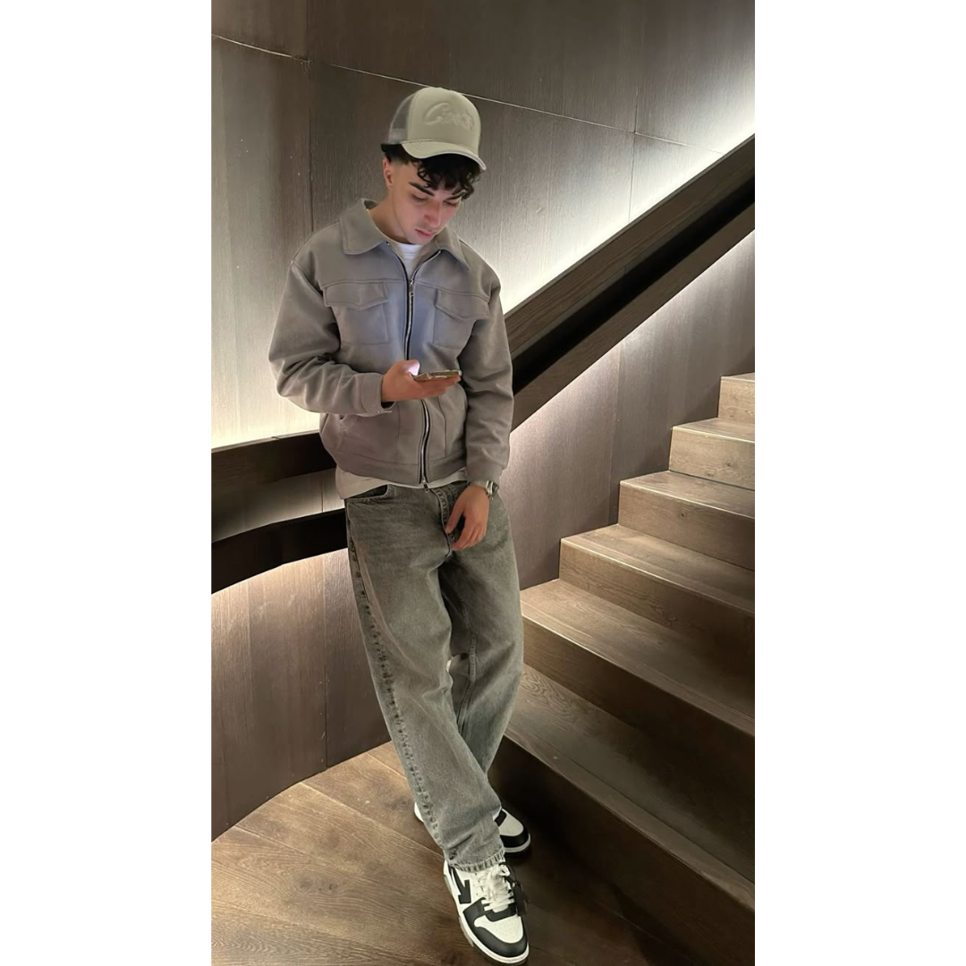 Selected Variant Image